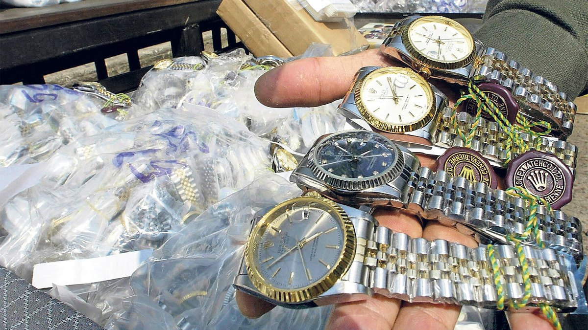 4 Pieces of Advice For Spotting A Fake or Counterfeit Watch