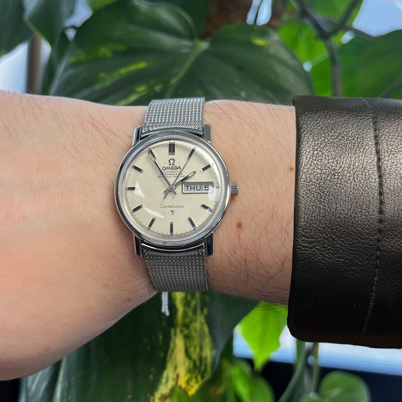Omega Constellation Officially Certified Vintage Automatic Wristwatch