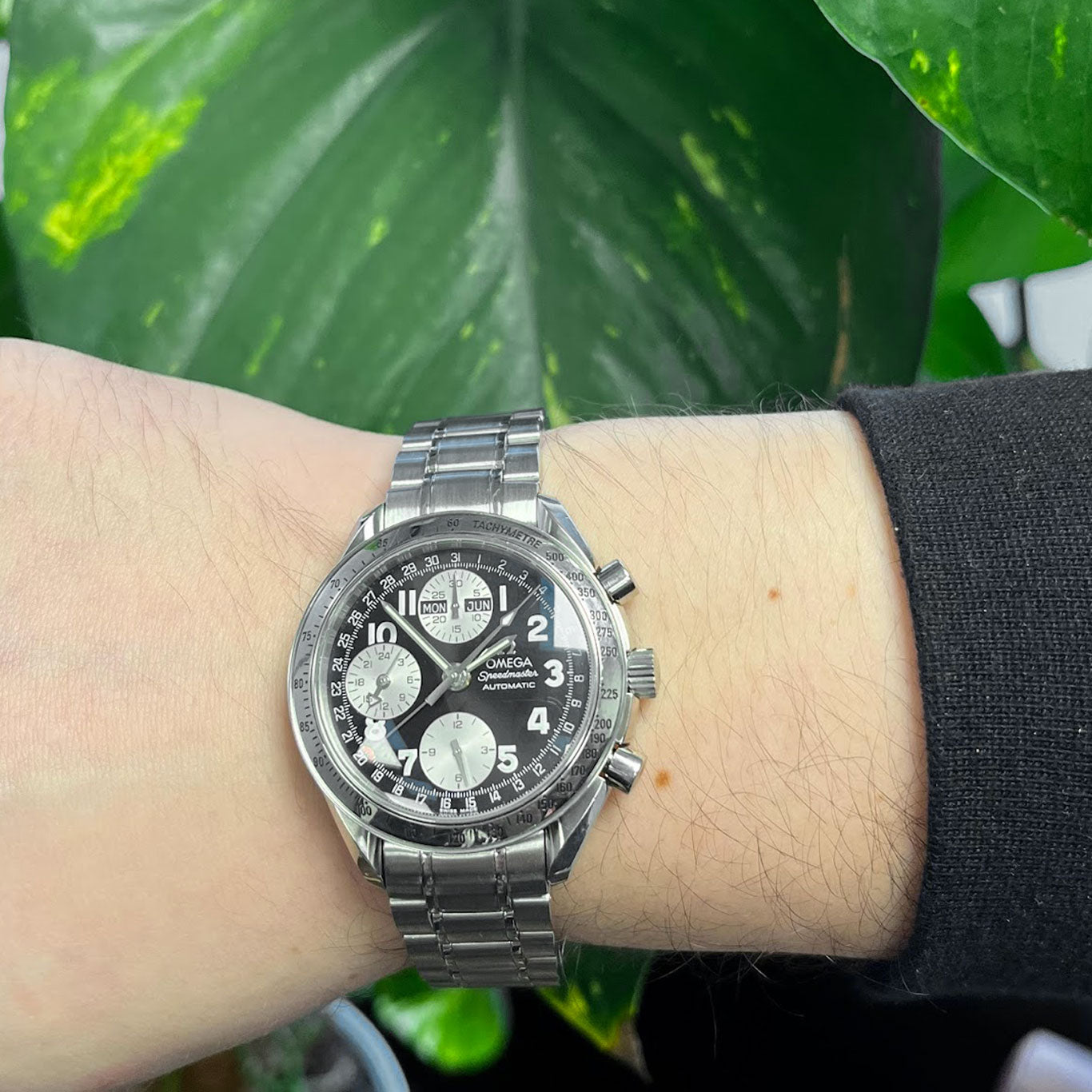 Omega Speedmaster Triple Date "Reverse Panda" 3523.51.00
