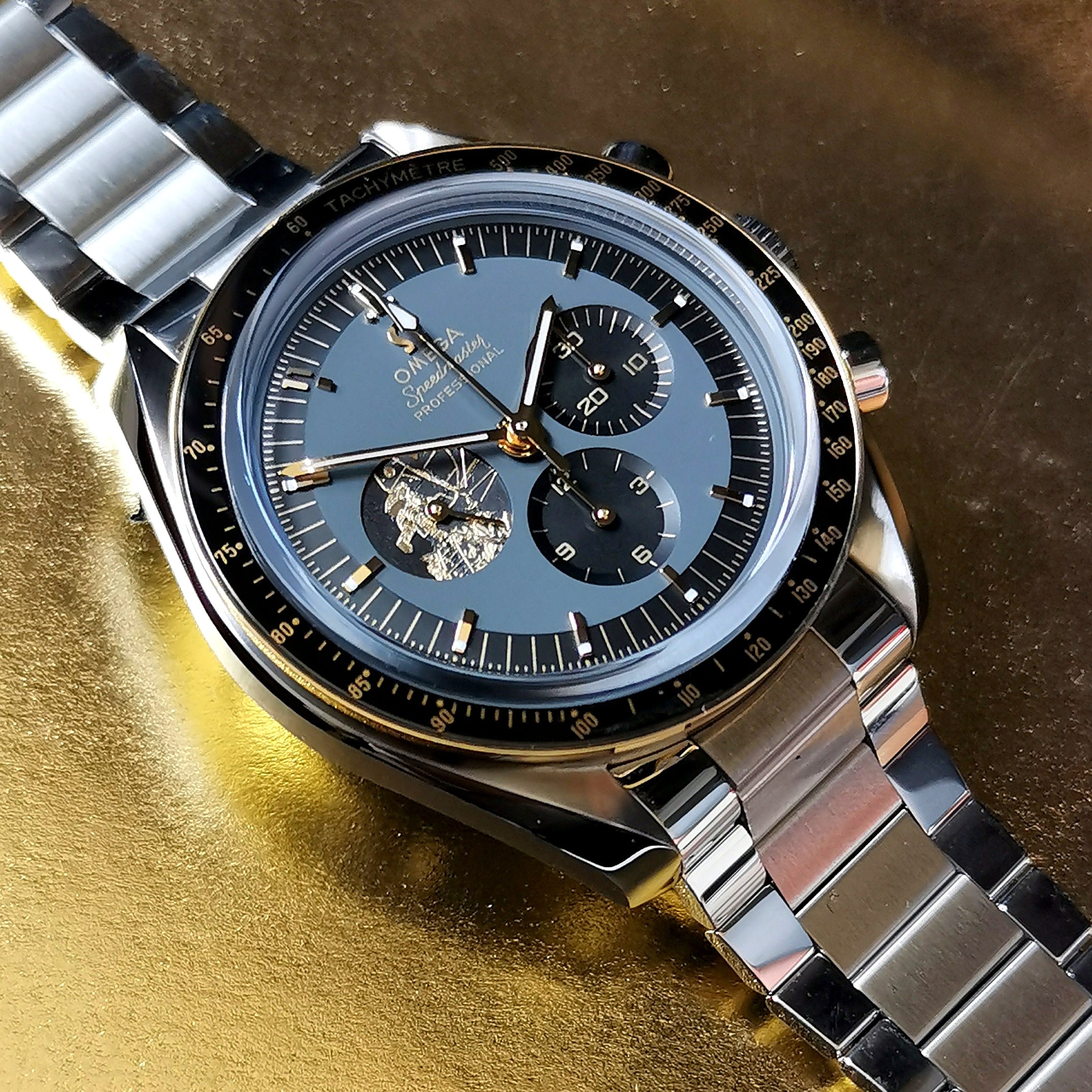Omega Speedmaster Moonwatch Apollo 11 50th Anniversary 310.20.42.50.01.001