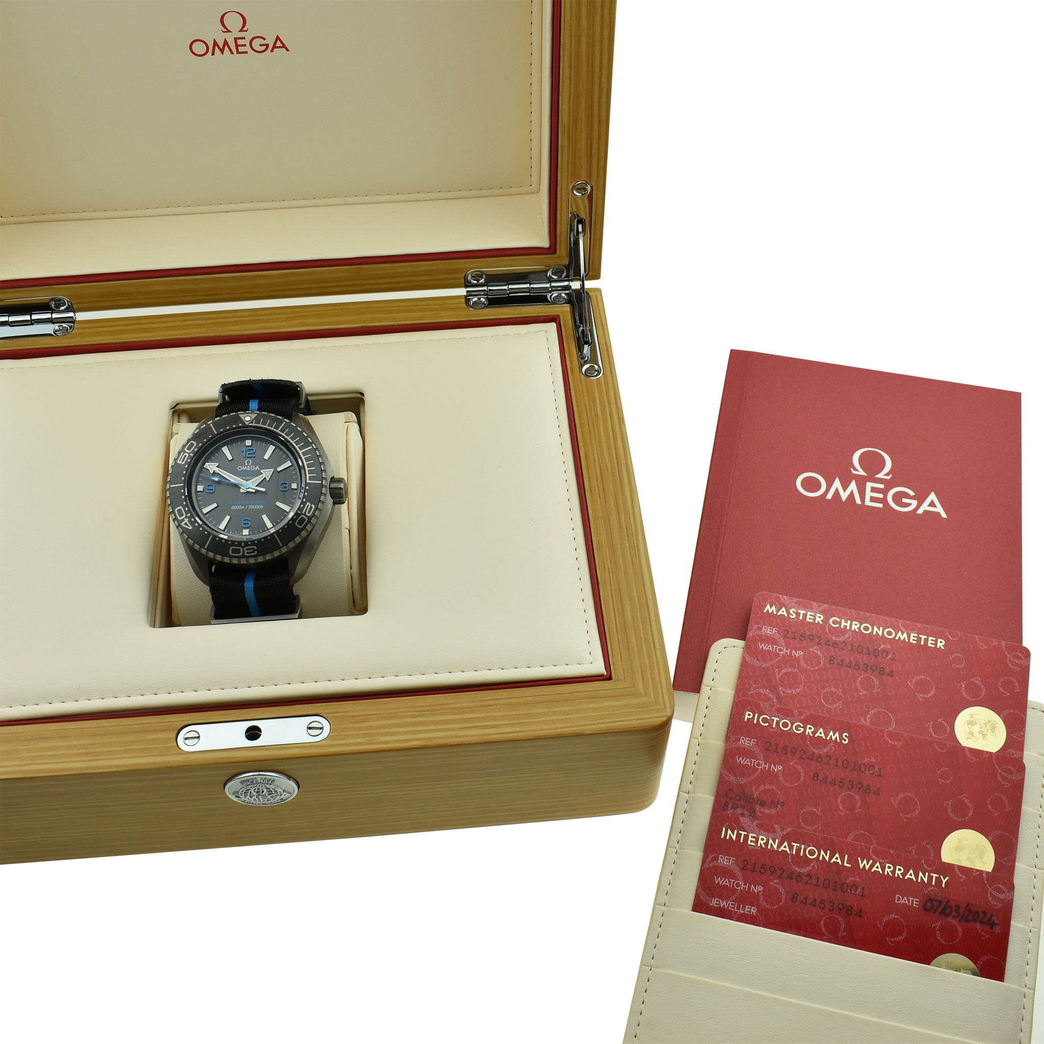 Omega Seamaster Ultra Deep 6000M 215.92.46.21.01.001