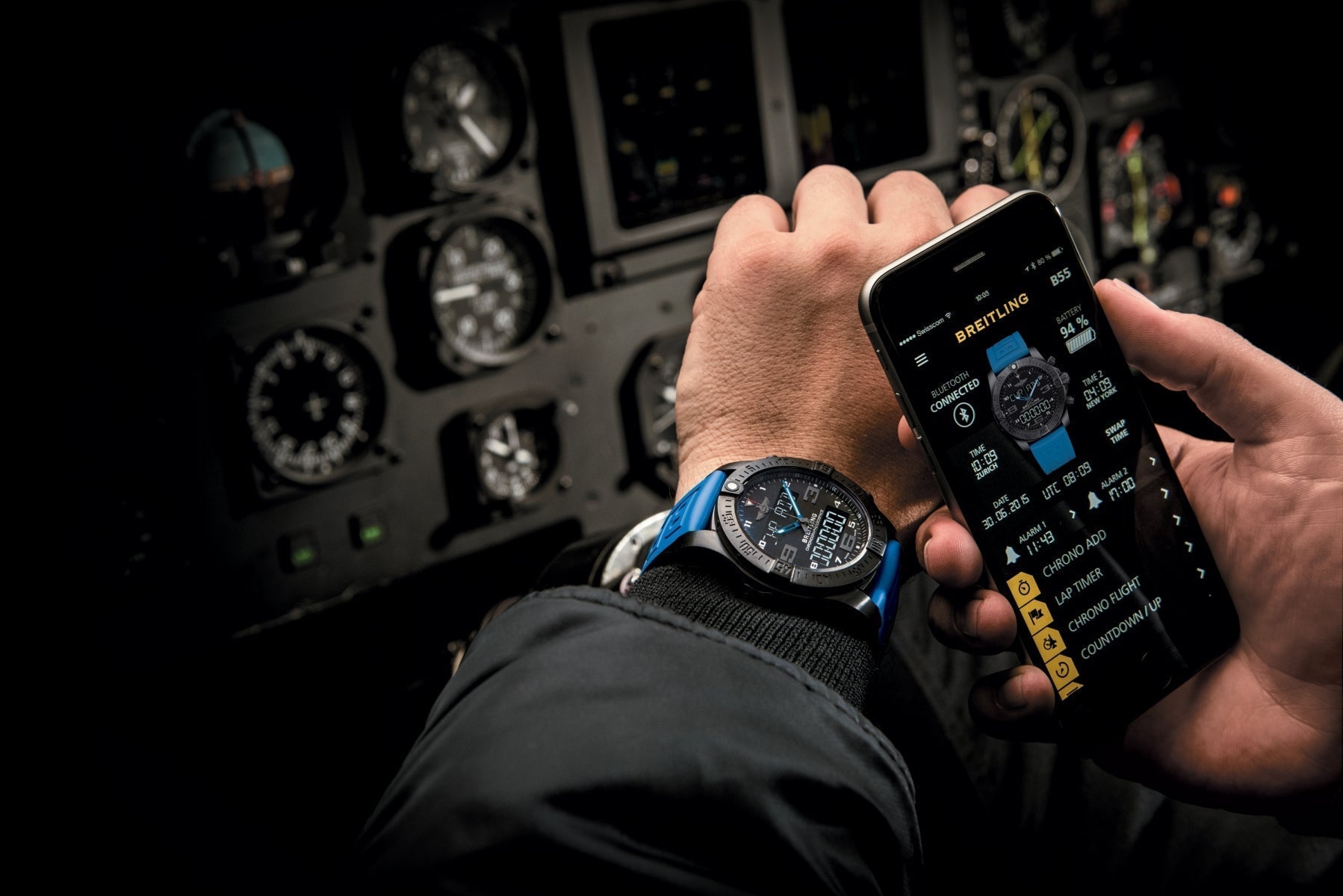 3 Luxury Smartwatches for The Stylish and Connected