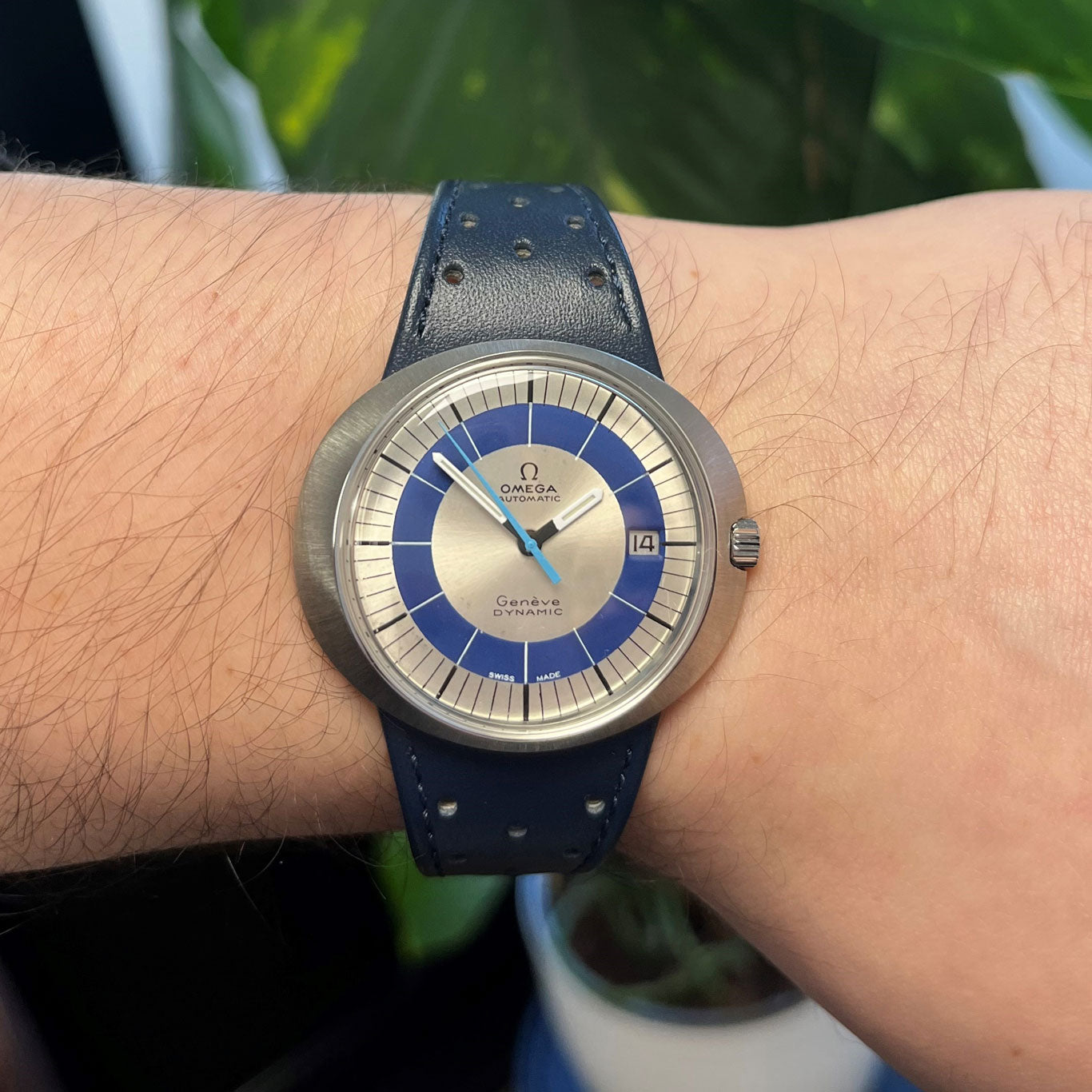 Omega Geneve Dynamic Vintage Automatic Wristwatch