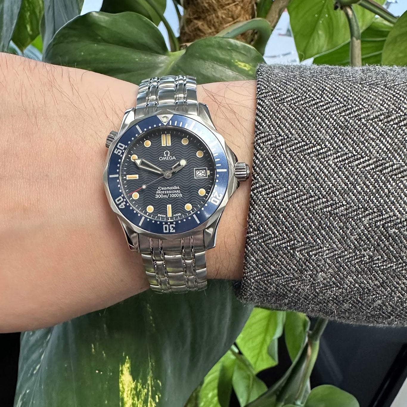Omega Seamaster Professional 300m Mid Size 2561.80.00