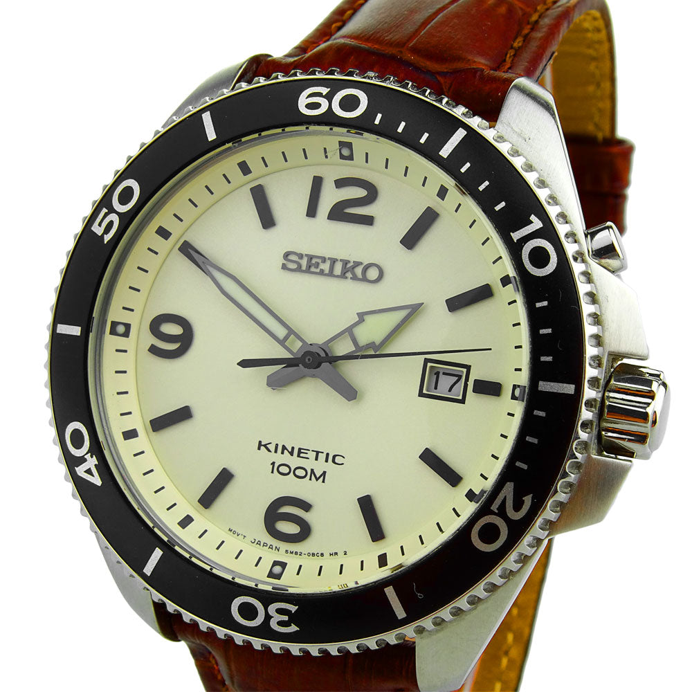 Seiko Kinetic 5M82-0AY0