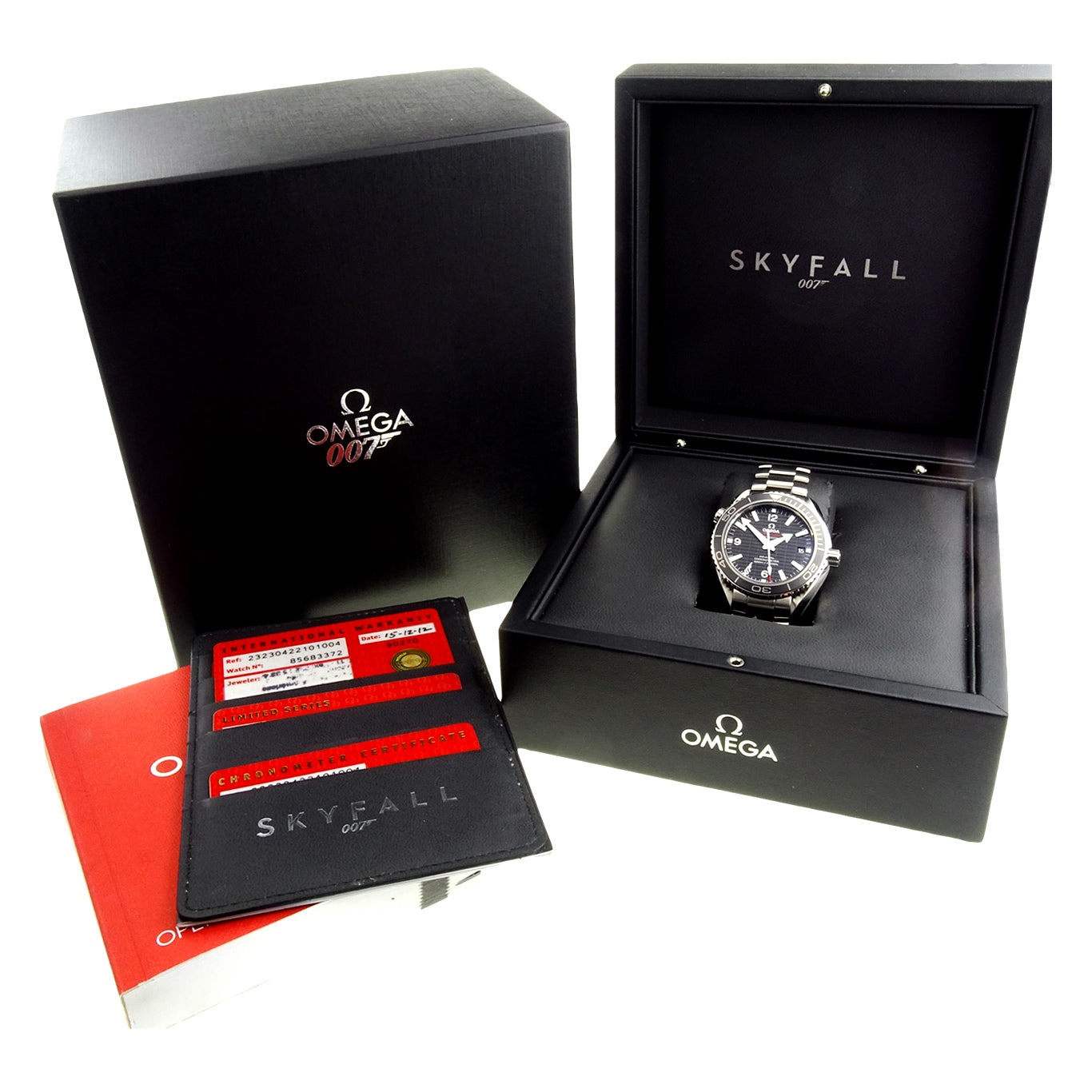 Omega Seamaster Planet Ocean Skyfall 232.30.42.21.01.004