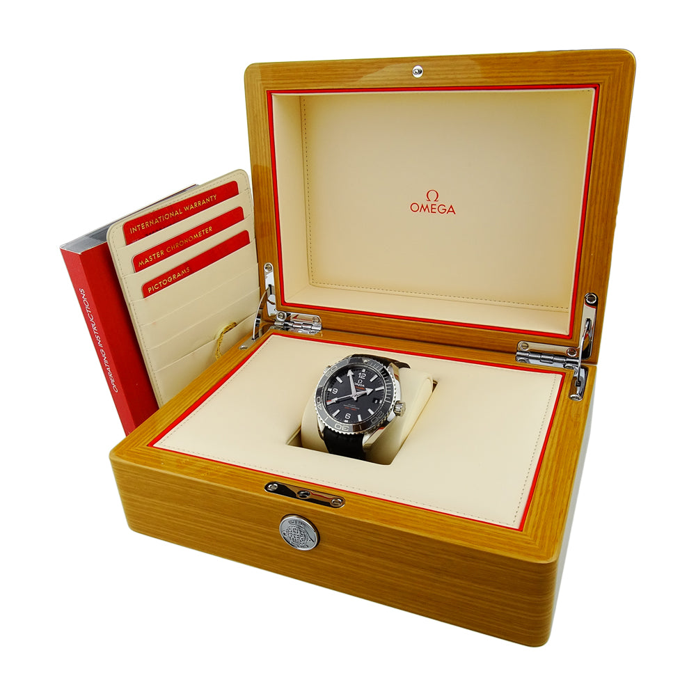 Omega Seamaster Planet Ocean 215.33.44.21.01.001