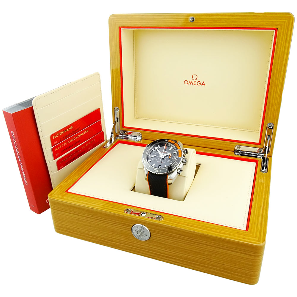 Omega Seamaster Planet Ocean 215.32.46.51.01.001