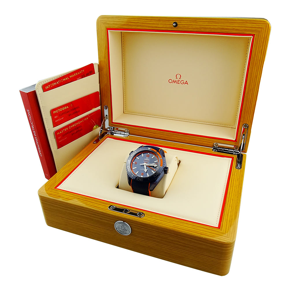 Omega Seamaster Planet Ocean Big Blue 215.92.46.22.03.001