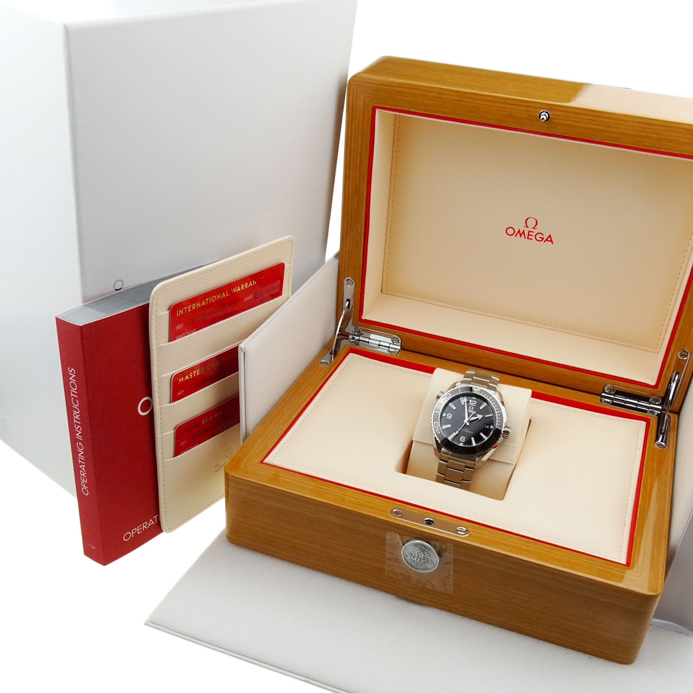 Omega Seamaster Planet Ocean Master Chronometer 215.30.40.20.01.001