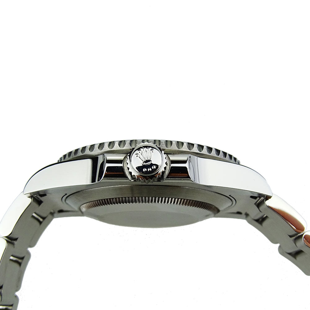 Rolex Submariner 'Hulk' Date 116610LV