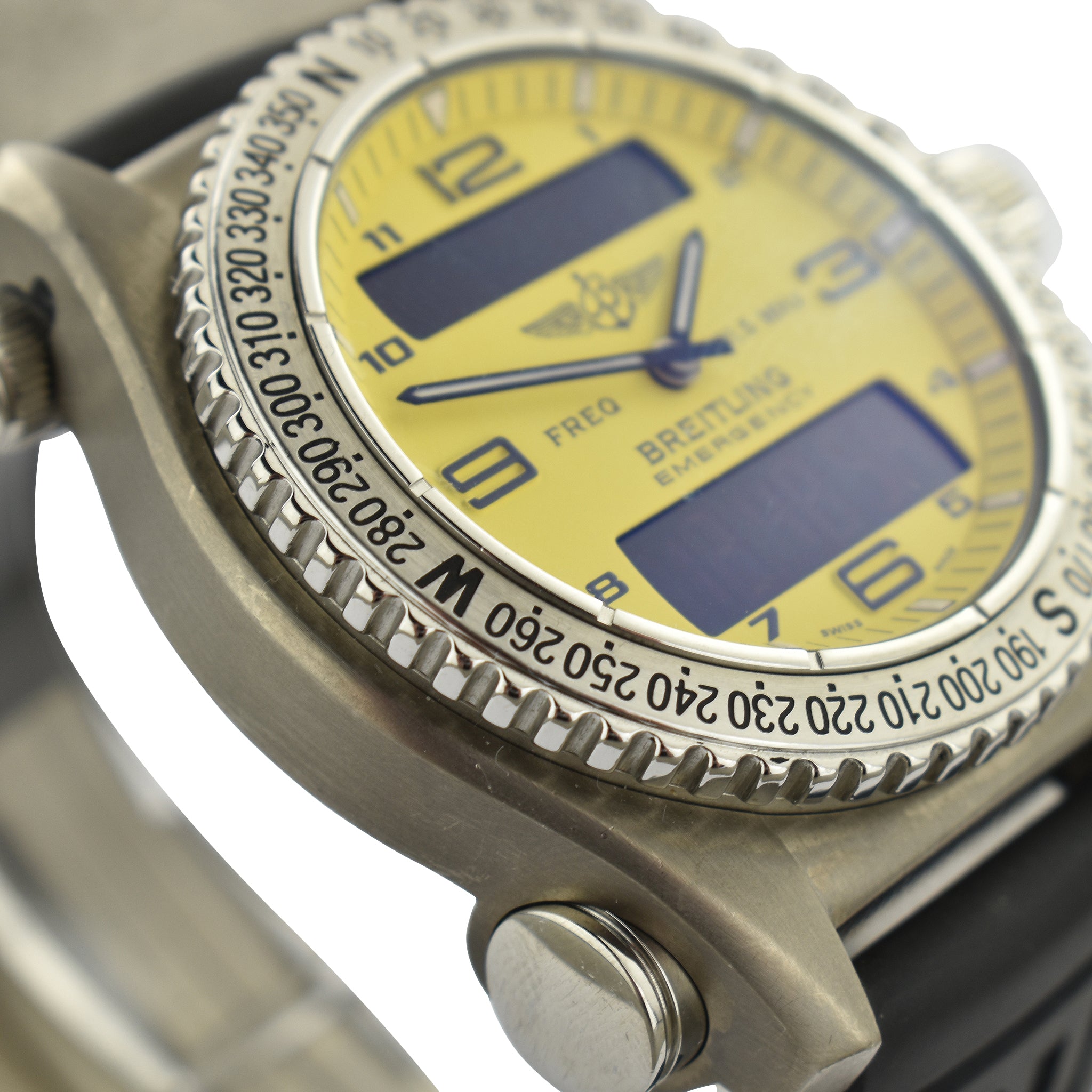 Breitling Emergency Mission Titanium Yellow E56121.1/3452