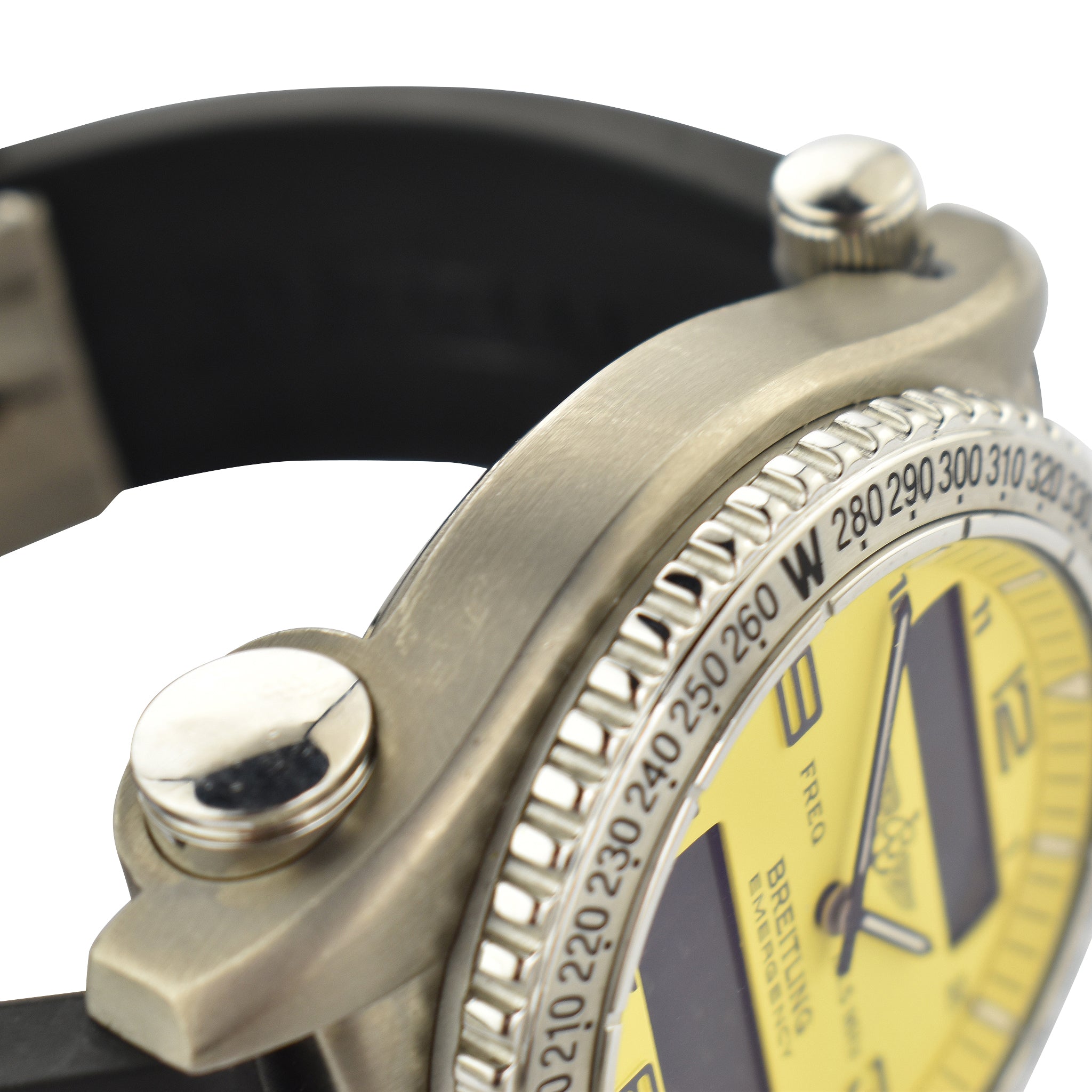 Breitling Emergency Mission Titanium Yellow E56121.1/3452