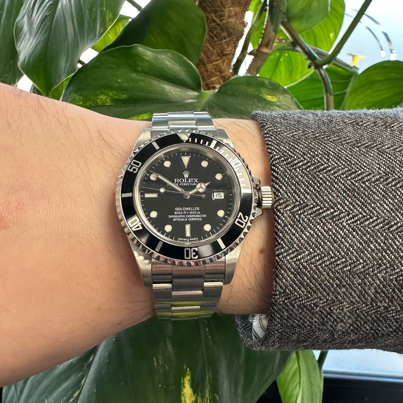 Rolex Sea-Dweller 4000 Oyster Perpetual Date 16600