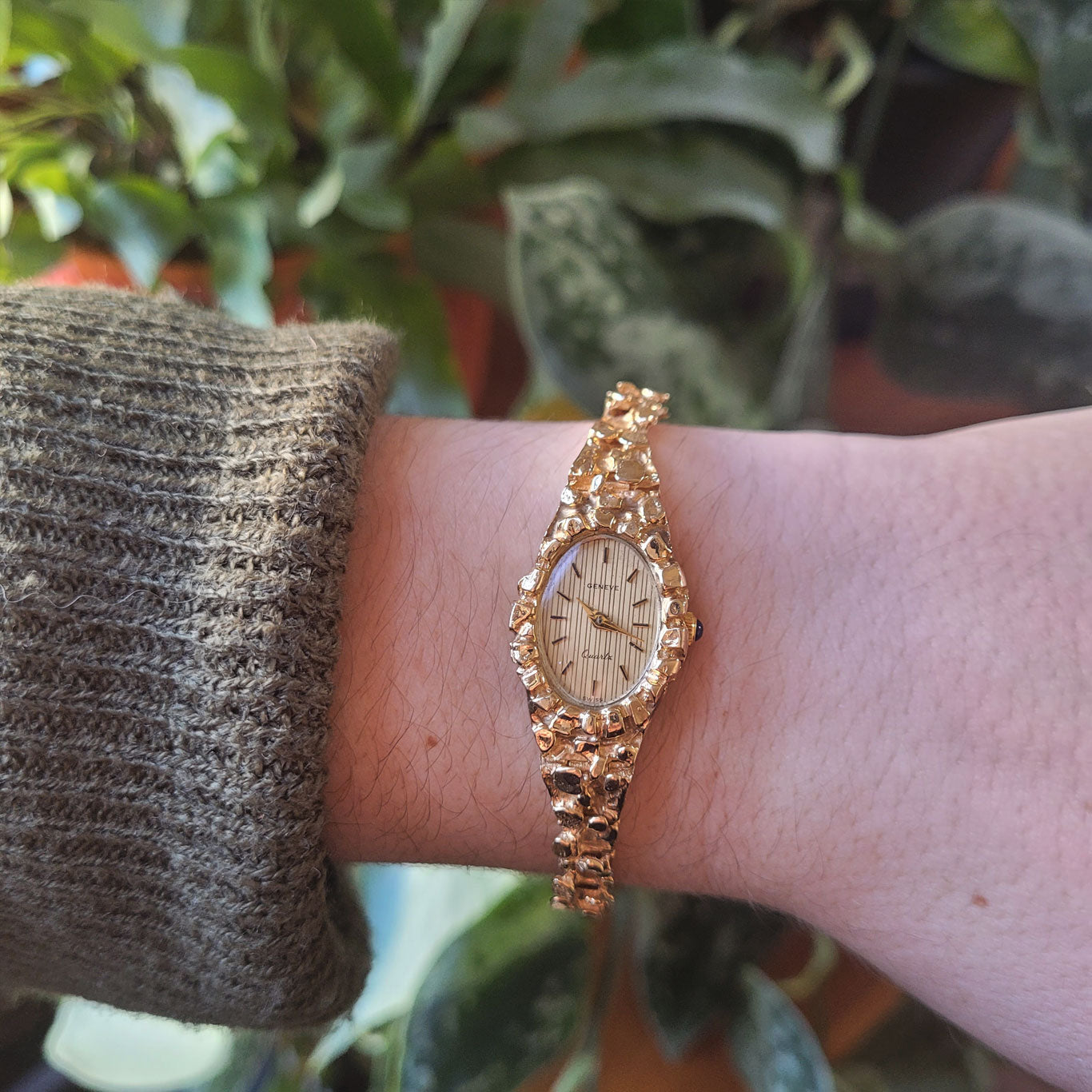 Geneve Ladies 14ct Gold Quartz Wristwatch