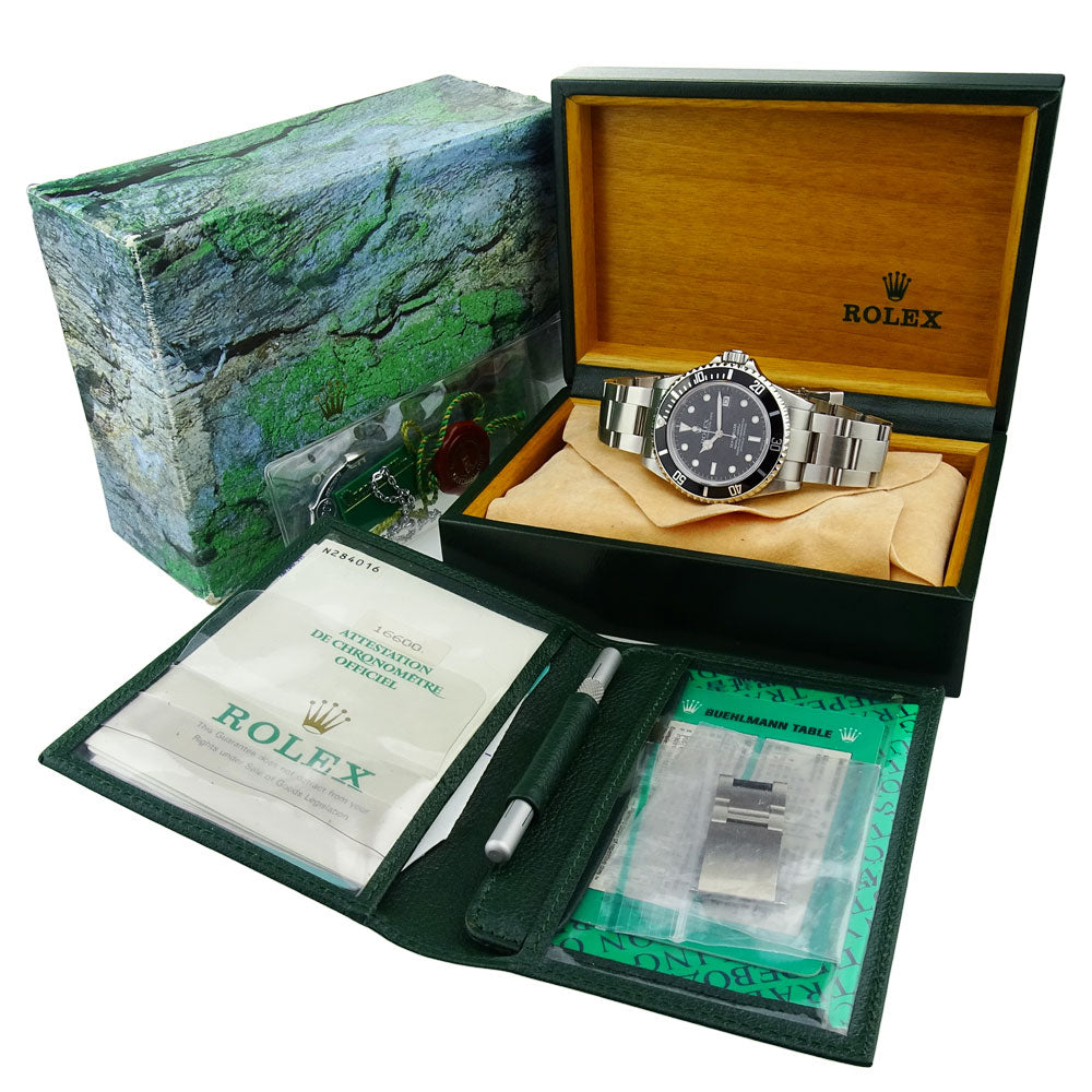 Rolex Sea-Dweller Oyster Perpetual Date 16600