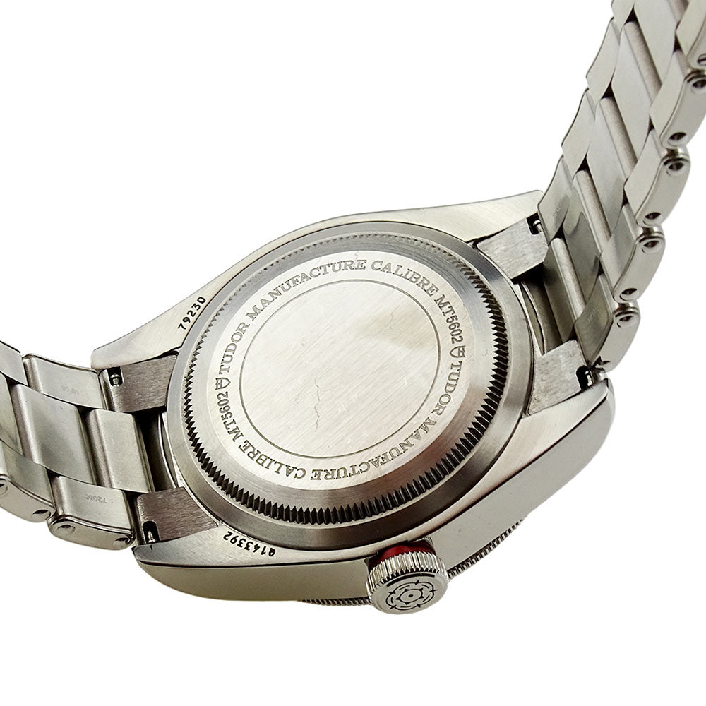 Tudor Heritage Black Bay Red 79230R