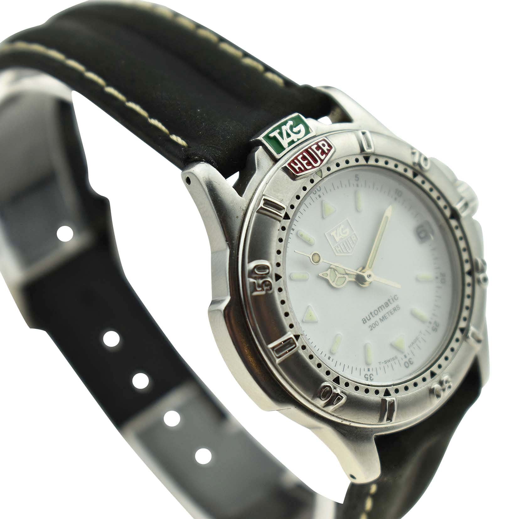 TAG Heuer 4000 Series Professional 699.713K