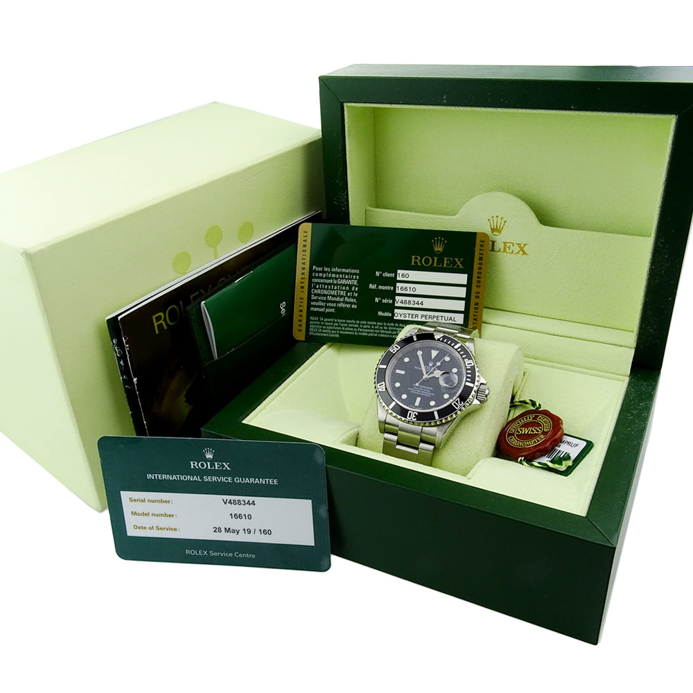 Rolex Submariner Oyster Perpetual Date 16610