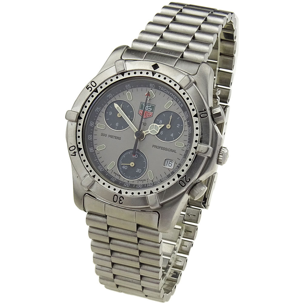 Tag Heuer Professional 2000 Series CE1111