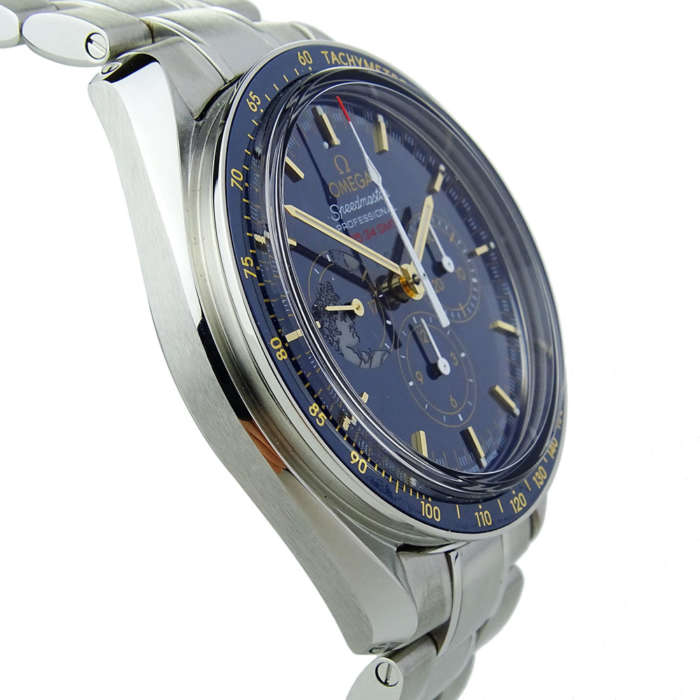 omega speedmaster moonwatch apollo xvii