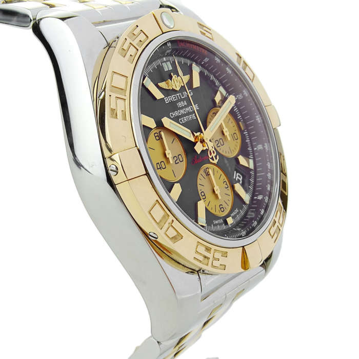 Breitling Chronomat 44 Steel and Rose Gold CB0110 - Image 3