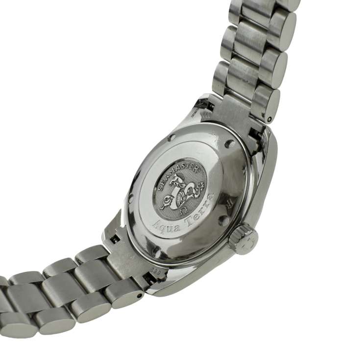omega seamaster aqua terra stainless steel wristwatch case back and bracelet